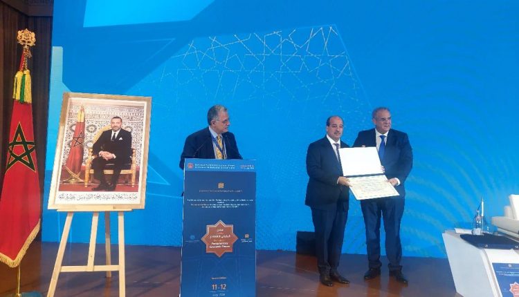 تسليم جائزة التميز لبرلمان البحر الأبيض المتوسط لوكالة بيت مال القدس الشريف